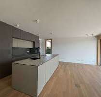 Wohnung zum Mieten in Esslingen am Neckar 2.440,00 € 120.87 m²