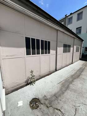 Foto - Garage zu vermieten in Düsseldorf 600,00 € 60 m²
