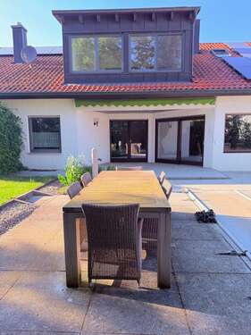 Foto - Haus zum Mieten in Eggelstetten 1.850,00 € 210 m²