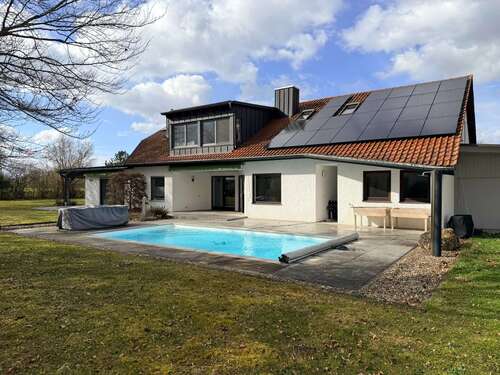 Foto - Haus zum Mieten in Eggelstetten 2.100,00 € 210 m²