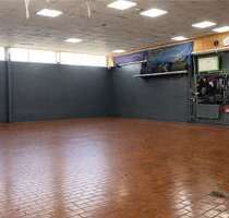Halle in Oberhausen 1.100.000,00 € 570 m²