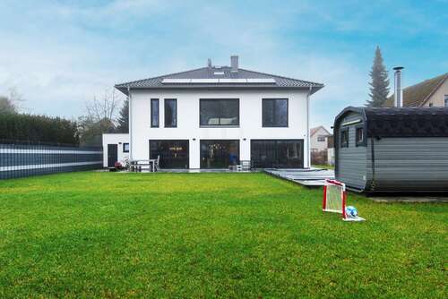 Foto - Haus zum Kaufen in Brieselang 1.539.000,00 € 248 m²