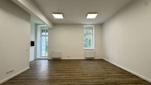 Foto - Einzelhandel in Berlin 1.858,00 € 74.32 m²