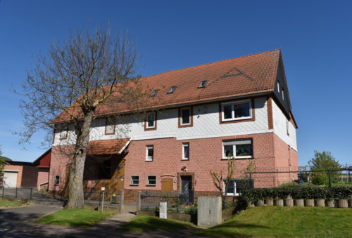Foto - Haus zum Kaufen in Wolfhagen 399.000,00 € 272 m²