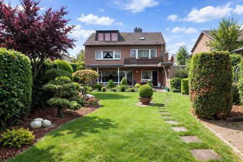 Foto - Haus zum Kaufen in Neuss Gnadental 595.000,00 € 132.9 m²