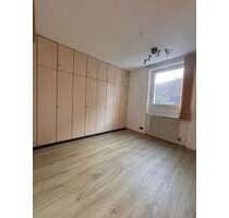 Wohnung zum Kaufen in Triberg im Schwarzwald 75.000,00 € 66.95 m²