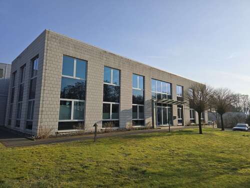 Foto - Büro in Steinhagen 900,00 € 200 m²