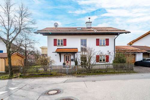 Foto - Haus zum Kaufen in Peiting 690.000,00 € 156.19 m²