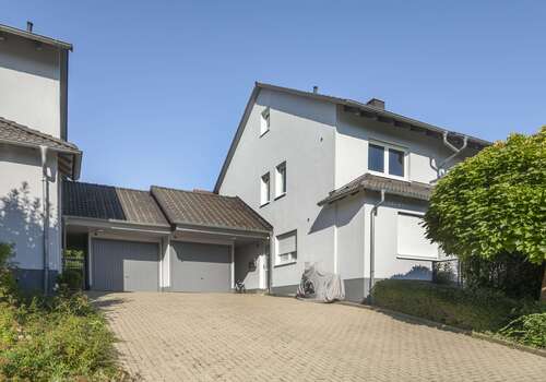 Foto - Wohnung zum Mieten in Körle 800,00 € 72 m²