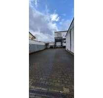 Halle in Kaiserslautern 1.500,00 € 300 m²