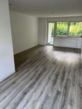 Foto - Wohnung zum Mieten in Wuppertal 561,06 € 93.98 m²