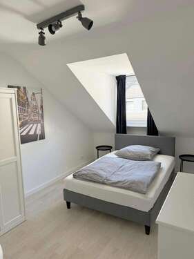 Foto - WG-Zimmer in Düsseldorf 899,00 € 20 m²