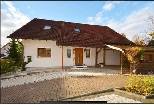 Foto - Haus zum Kaufen in Bechtheim 480.000,00 € 178 m²