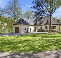 Haus zum Kaufen in Trostberg 1.250.000,00 € 320 m²
