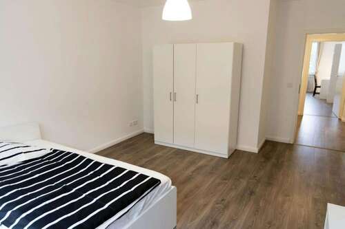 Foto - WG-Zimmer in Düsseldorf 645,00 € 19 m²