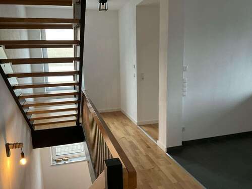 Foto - Haus zum Mieten in Frensdorf 2.250,00 € 203 m²