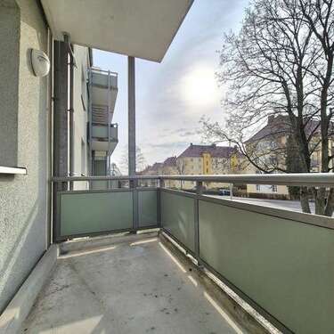 Foto - Wohnung zum Mieten in Freiberg 390,00 € 60.92 m²