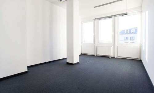 Foto - Büro in München 459,00 € 18 m² - 459,00 EUR Kaltmiete, ca.  18,00 m²