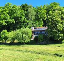 Haus zum Kaufen in Burgkirchen 1.100.000,00 € 232 m²