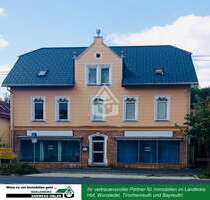 Haus zum Kaufen in Ebnath 580.000,00 € 526 m²