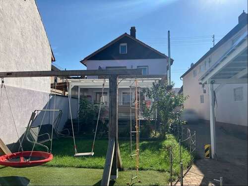 Foto - Haus zum Kaufen in Römerberg 530.000,00 € 156.47 m²
