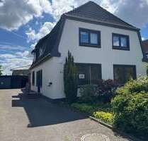 Haus zum Kaufen in Jübek 249.000,00 € 178 m²