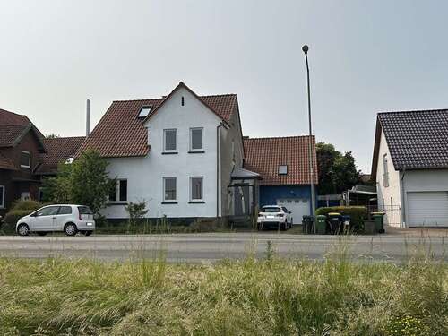 Foto - Haus zum Kaufen in Stadthagen 249.000,00 € 245 m²