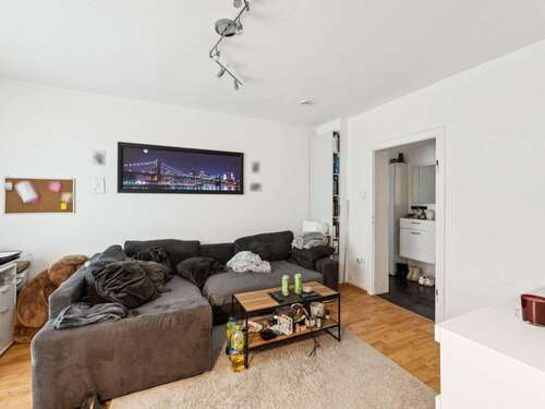 Foto - Wohnung zum Kaufen in Düsseldorf 215.000,00 € 61.89 m²