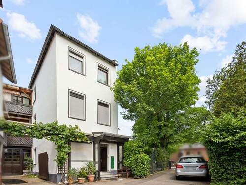Foto - Haus zum Kaufen in Neuwied 415.000,00 € 269 m²