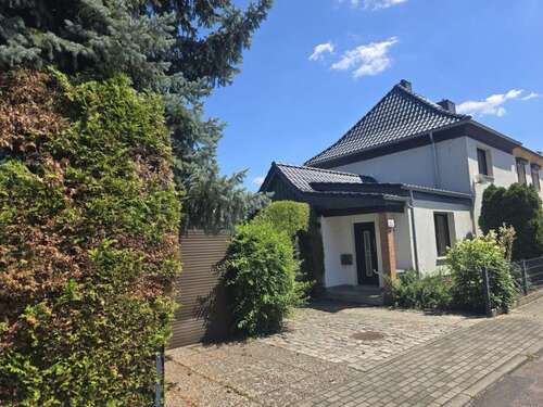 Foto - Haus zum Kaufen in Bitterfeld-Wolfen 95.000,00 € 90 m²