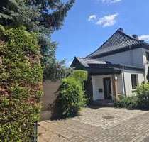 Haus zum Kaufen in Bitterfeld-Wolfen 95.000,00 € 90 m²