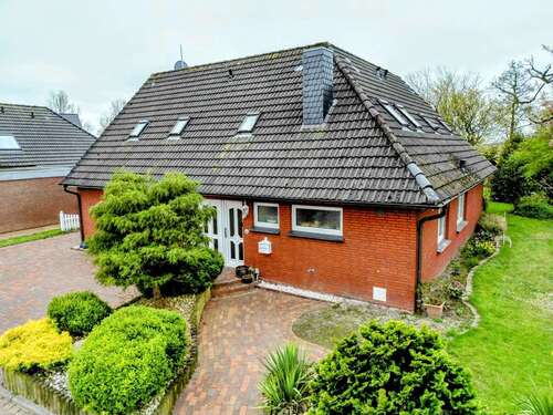 Foto - Haus zum Kaufen in Esens-Bensersiel 479.000,00 € 186 m²