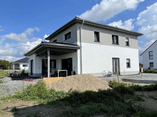Foto - Grundstück zu verkaufen in Bernburg 77.792,00 € 748 m²