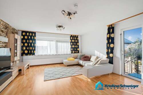 Foto - Haus zum Kaufen in Cadolzburg 420.000,00 € 161.27 m²