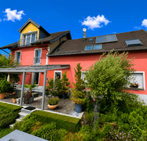 Haus zum Kaufen in Niederkassel 1.200.000,00 € 260 m²