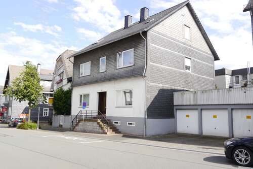 Foto - Haus zum Kaufen in Brilon 248.000,00 € 312 m²
