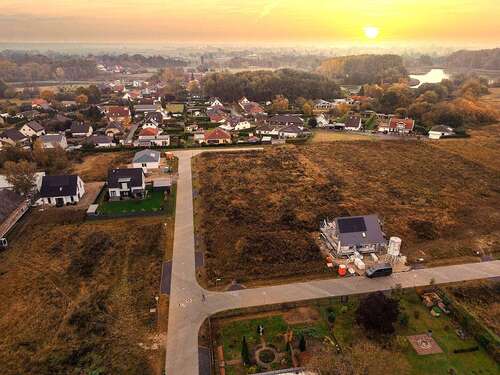 Foto - Grundstück zu verkaufen in Schwante Oberkrämer 219.000,00 € 611 m²