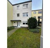 Haus zum Kaufen in Wiesbaden 850.000,00 € 200.57 m²