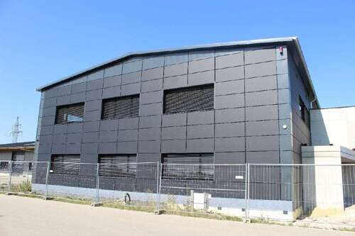 Foto - Büro in Ellgau 1.360,00 € - 1.360,00 EUR Kaltmiete,