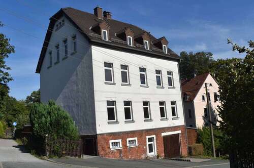 Foto - Haus zum Kaufen in Hohenstein-Ernstthal 110.000,00 € 220 m²