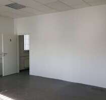 Büro in Viernheim 420,00 € 32.41 m² Büro in Viernheim 420,00 € 32.41 m²