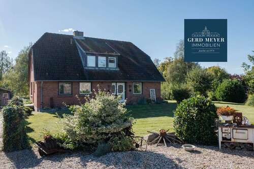 Foto - Haus zum Kaufen in Dannau Gowens 845.000,00 € 166.66 m²