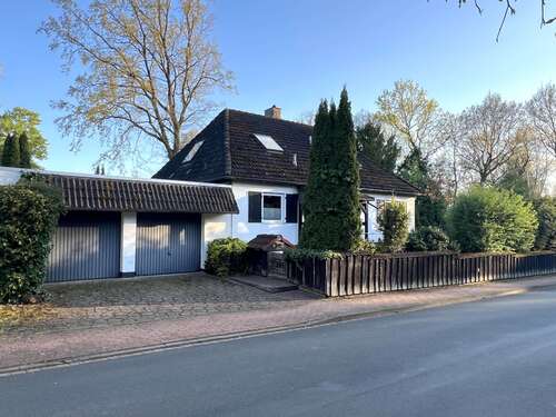 Foto - Haus zum Kaufen in Garbsen 325.000,00 € 146 m²