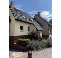 Haus zum Kaufen in Eisenhüttenstadt 300.000,00 € 161 m²