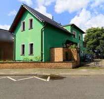 Haus zum Kaufen in Köln Rondorf 1.890.000,00 € 364 m² - Köln / Rondorf