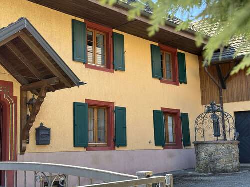 Foto - Haus zum Kaufen in Rheinfelden-Adelhausen 599.000,00 € 200 m²