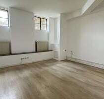 Halle in Berlin 300,00 € 26.07 m²