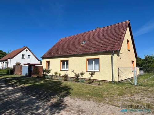 Foto - Haus zum Kaufen in Plattenburg 110.000,00 € 103 m²