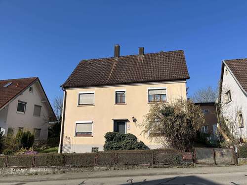 Foto - Haus zum Kaufen in Ellwangen 195.000,00 € 130 m²