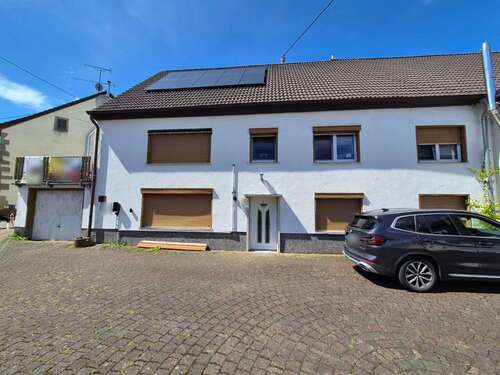 Foto - Haus zum Kaufen in Mettweiler 309.000,00 € 400 m²